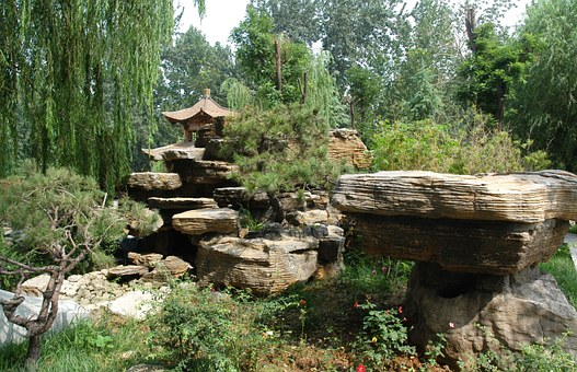 Furong Village, Zhejiang Fall Into The Space And Time Travel