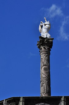 Urban Rome Complete Day Out Tips: Hotels, Casual Dining Places, Amusement, And Tourist Attractions