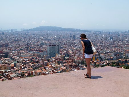 What To Consider When Planning Luxury Travel Tours