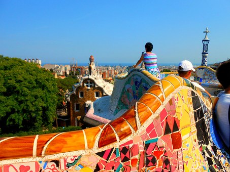 3 Reasons You Should Travel To Paris