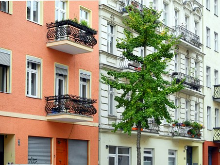 Finding And Creating Your Safest Holiday Route