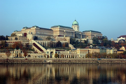 Cleveland Hideaways The Gateway To Big Deals On Relaxed Accommodations Alluring Sights And Pleasant