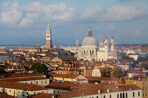 Explore Exotic Destinations with Tailor-made Holiday