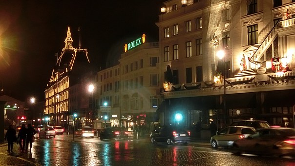 Larimer Square