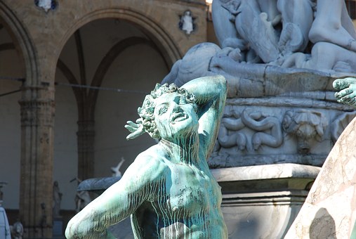 Travel Along With Guidebook Helping You With Major Discounts Combined With Discounts On Great Cheap