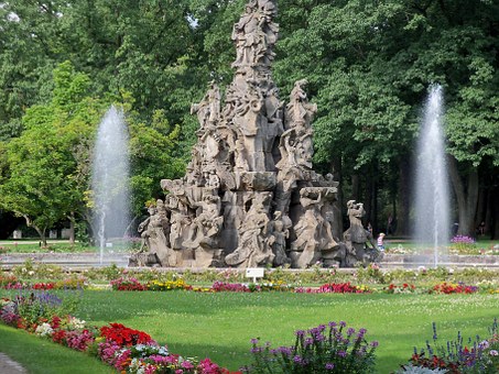 Chicago Hotel Arrangements Your Chance To Exploring Beautiful Tourist Spots And Experiencing Electri
