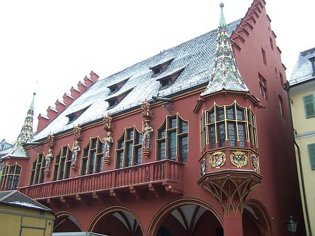 Travel Through Europe On A Shoestring Budget