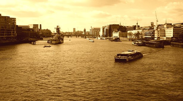 Paris Attractions Uncovered