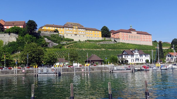 How to find luxury hotels for spending your holidays