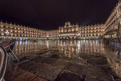 Traveller As Well As Guidelines Regarding Holidays Concessions Along With Discounts While Taking Che
