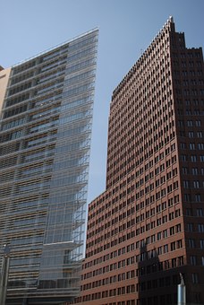 My Movie Staycation: Hopping Aboard the Manhattan Tour of TV & Movie Sites by:Meagan Hess