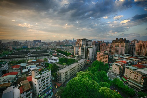Book a room in any of your favorite travel locations