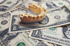 Are There Any Legitimate Free Teeth Whitening Trials?