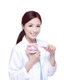 Swiss Whites Teeth Whitening Kits Will Leave Your Teeth Gleaming