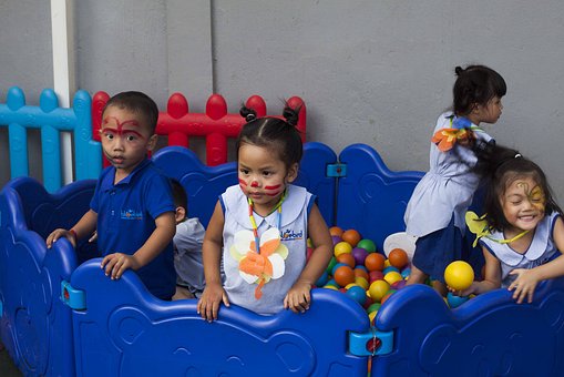 Four things to consider in a child modelling agency