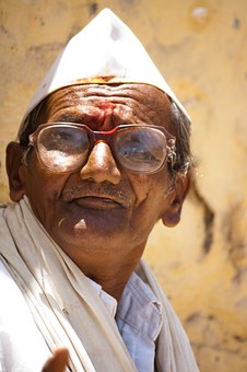 Women Kidnapping - Rapists and Abductions Use Elderly People to Lure Women
