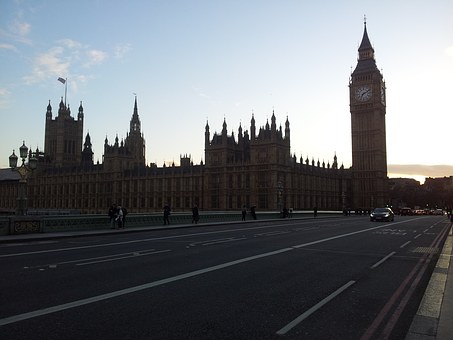 Mystery Speculator Buys 80% Of London Copper