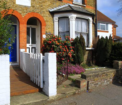 2010 London Adventure Pointers In Getting The Best Prices, Picking, Plus Reserving Hotels Plus Other