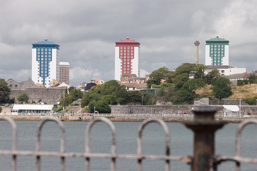 Relish The City Of Edinburgh Wonderful Array Of Accommodations Pleasures Travel Fairs And Eats