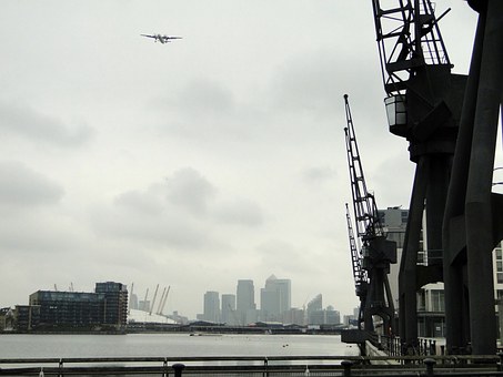 Learn More about the Outskirts of London for Commuters and the Incentives for Having an Office Here