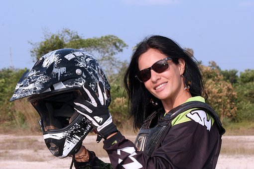 Mazday Su Personalidad Cautivadora Con Mucho Movimiento