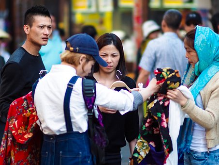 Himfr.com Reports Textile And Garment Exports In October Once Again Turned Down