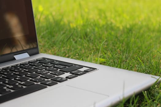 Instant Cash Loans- Quickly Overcome Your Expenses