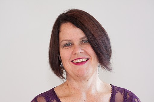 A Hosted Phone System And More: How To Make Your Small Business Grow