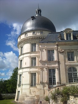 Where There Is A Villa, There's Definitely The French Riviera