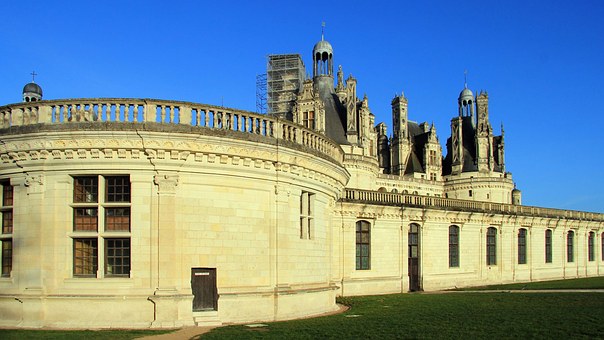 4 Areas Where An English To French Translator Can Help