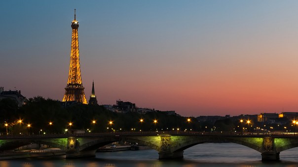 Delightful Dining In Paris