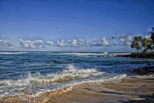 Buy Kauai Island Beachfront Rooms In Order To Enjoy A Breathtaking Trip Now