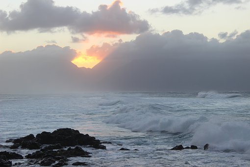 Hawaii: Beautiful Places To Visit by:Shawn Collin