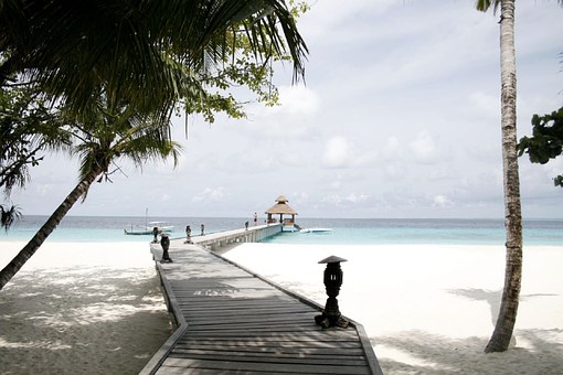 Cheap Holidays in Christmas cheap christmas holidays