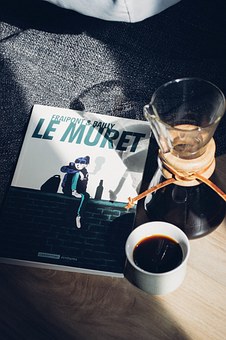 Marketing To Your List - Provide Them With Relevant Information To Position Yourself As An Expert