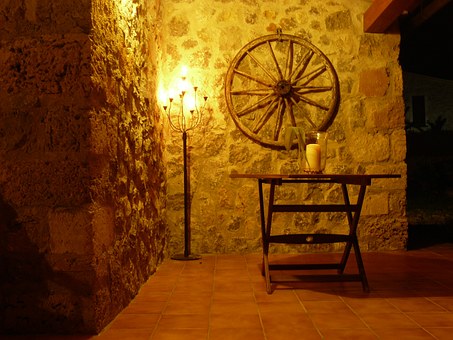 Make A Splendid House With Roatan Real Estate
