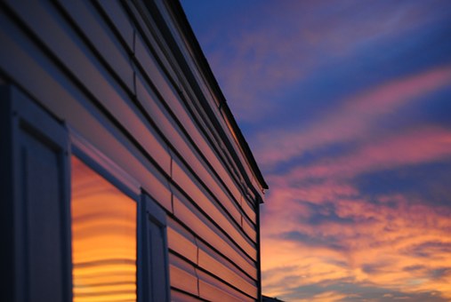 Home Business Gives Comfort From Recession
