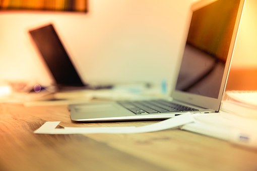 How to Start a House Cleaning Business on a Tight Budget