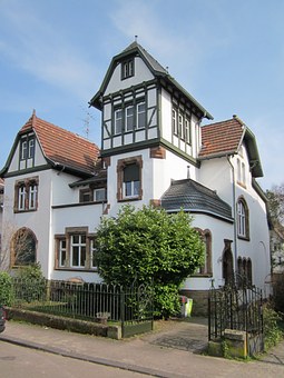 Property Insurance for Small Business - A Must