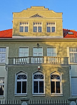 Reverse Mortgages For Seniors - Benefit Or Burden?