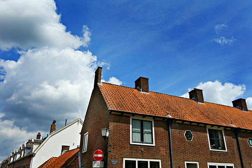 Home Title Insurance - What Is It, And Why Is It Necessary?