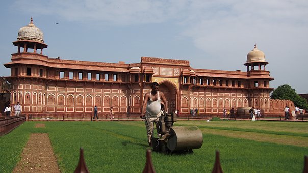 Plan your trip to India