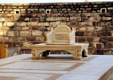 Shirdi City Guide: A Trip Through the Religious Town