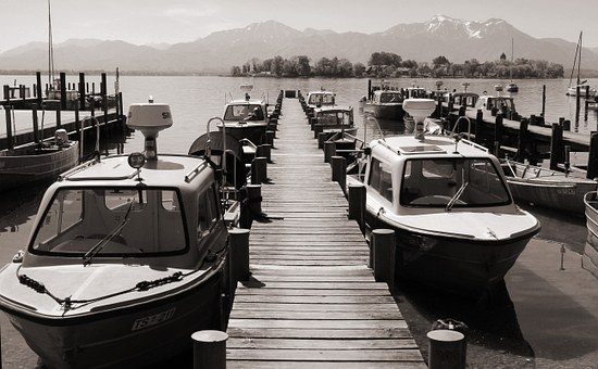 Have A Los Angeles Web Design Agency Boost Your Online Reputation