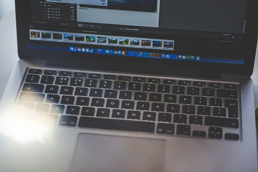 Easy, Fast, And Convenient Solutions For Display Your Photos Online