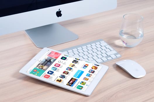 Effective Internet Marketing Plan by:Chia Yong Liang
