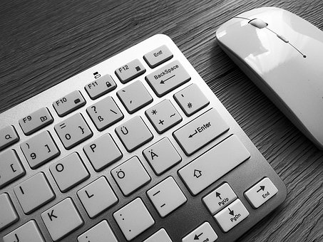 What Does It Takes To Be A Good Online Learner