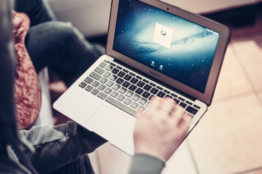 5 Great Reasons to Choose Online Backup Services