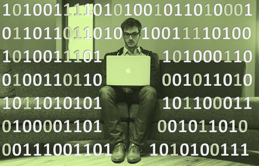 4 Things You Need In Order To Start Making Money Online Super Fast