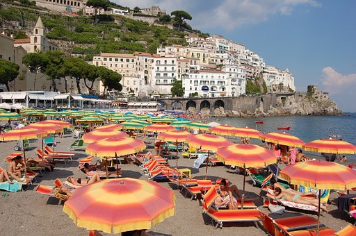 Cheap Europe Travel Packages: Affordable Packages For You! by:Jason Born